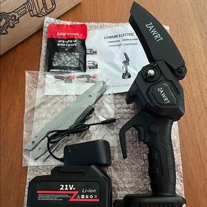 ZAWART 21V lithium-ion cordless mini chainsaw NEW
